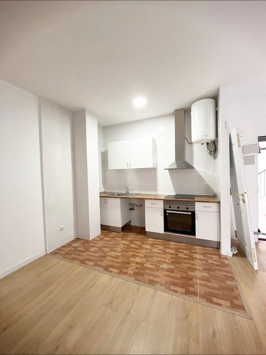 1 Zimmer Apartment zu verkaufen in Malaga Stadt mit Garage - 215.000 € (Ref: 9297484)