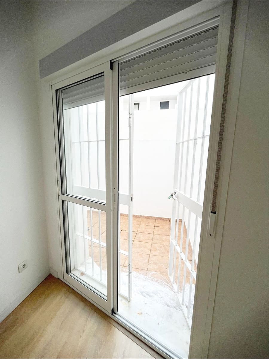 1 Zimmer Apartment zu verkaufen in Malaga Stadt mit Garage - 215.000 € (Ref: 9297484)