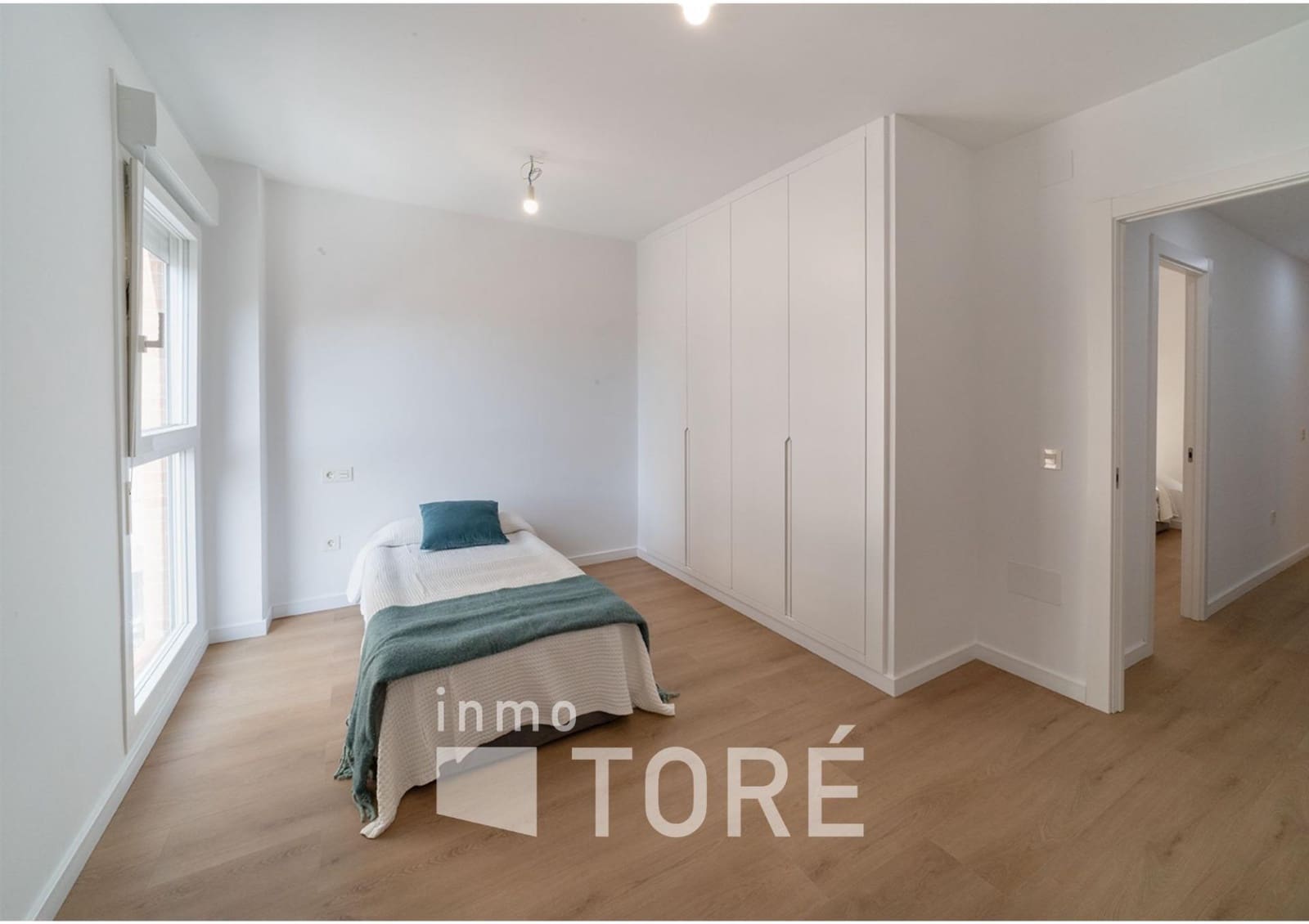 3 slaapkamer Flat te koop in Malaga stad - € 430.000 (Ref: 9311058)