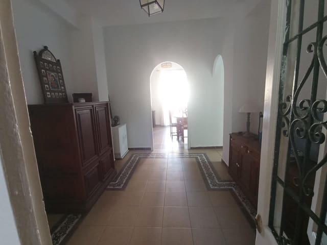 3 soverom Leilighet til leie i Málaga by - € 1 250 (Ref: 9322054)