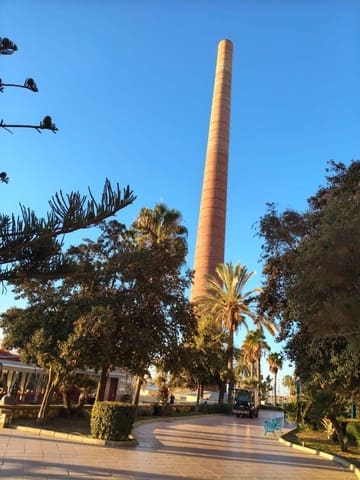 Piso de 3 habitaciones en Pacifico, Málaga ciudad en venta con piscina garaje - 2.600.000 € (Ref: 9338461)