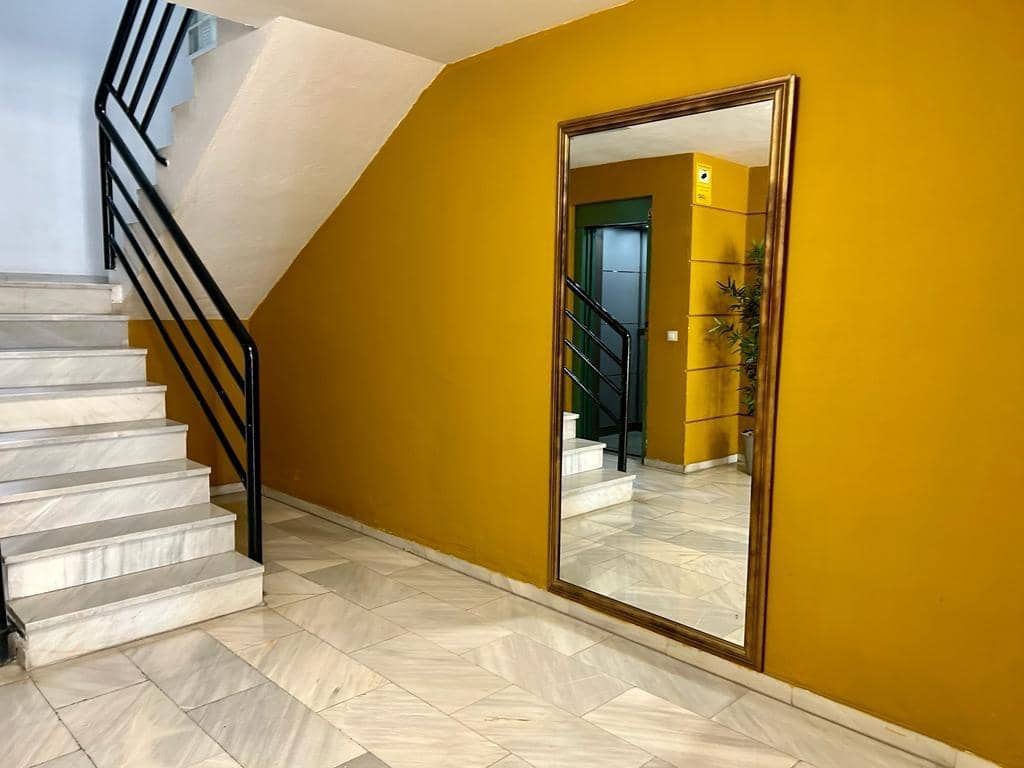 1 soverom Leilighet til leie i Malaga by - € 880 (Ref: 9347616)