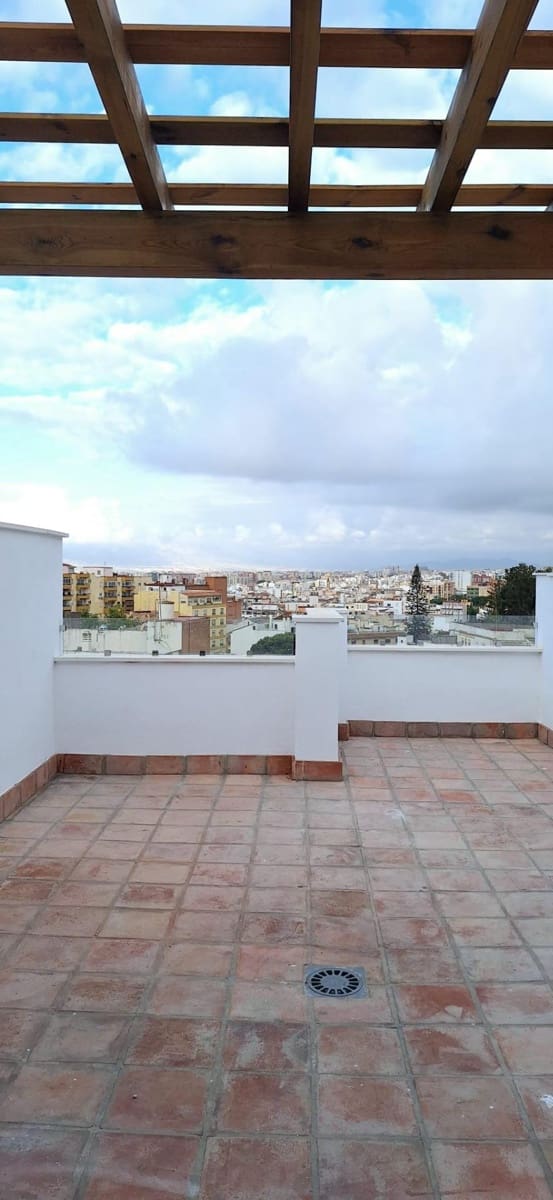 2 soverom Leilighet til salgs i Malaga by - € 400 000 (Ref: 9353480)