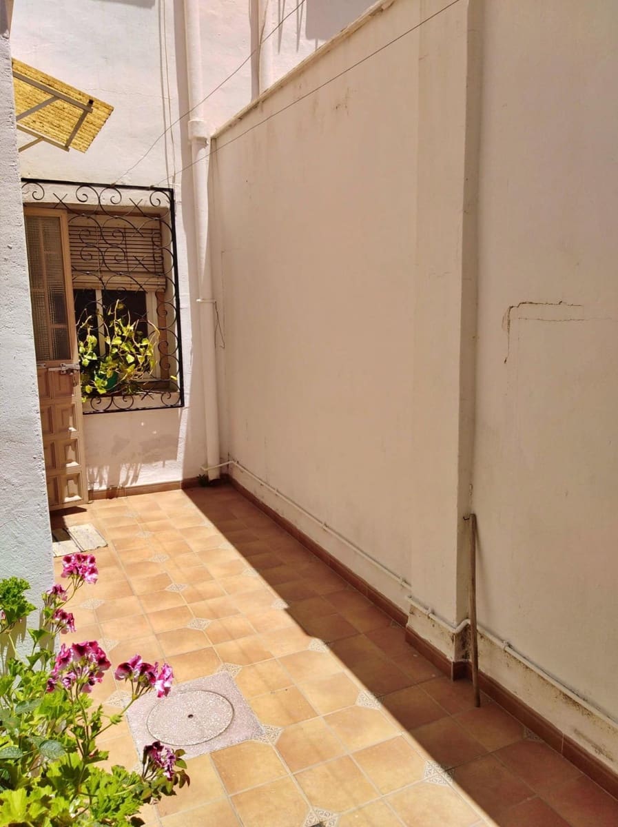 3 makuuhuone Rivitalo myytävänä paikassa Malaga kaupunki - 375 000 € (Ref: 9382720)