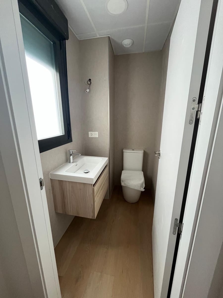 2 soverom Penthouse til salgs i Malaga by - € 364 000 (Ref: 9385480)