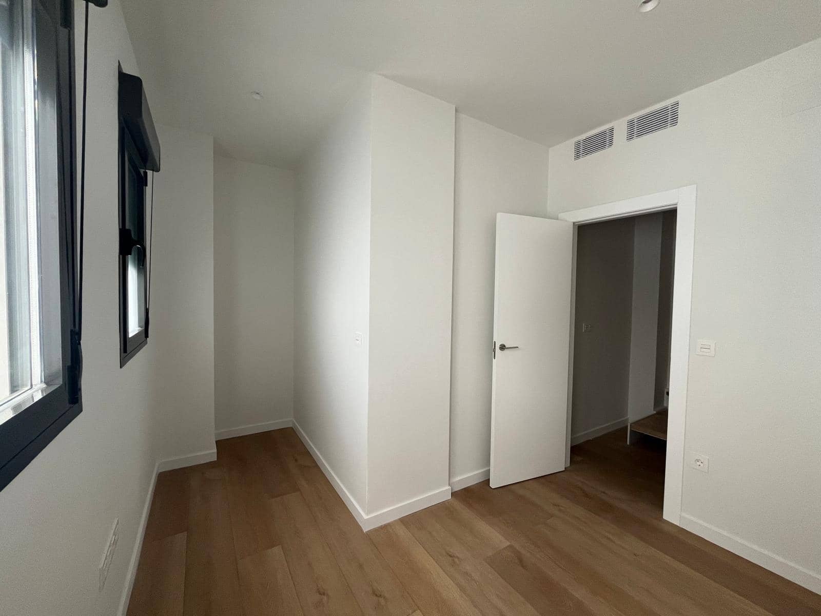 2 soverom Penthouse til salgs i Malaga by - € 364 000 (Ref: 9385480)