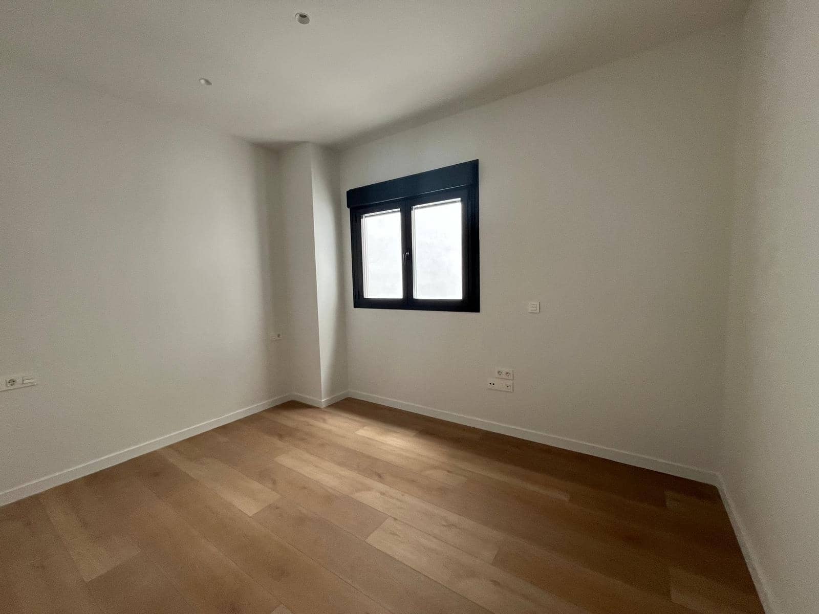 2 soverom Penthouse til salgs i Malaga by - € 364 000 (Ref: 9385480)