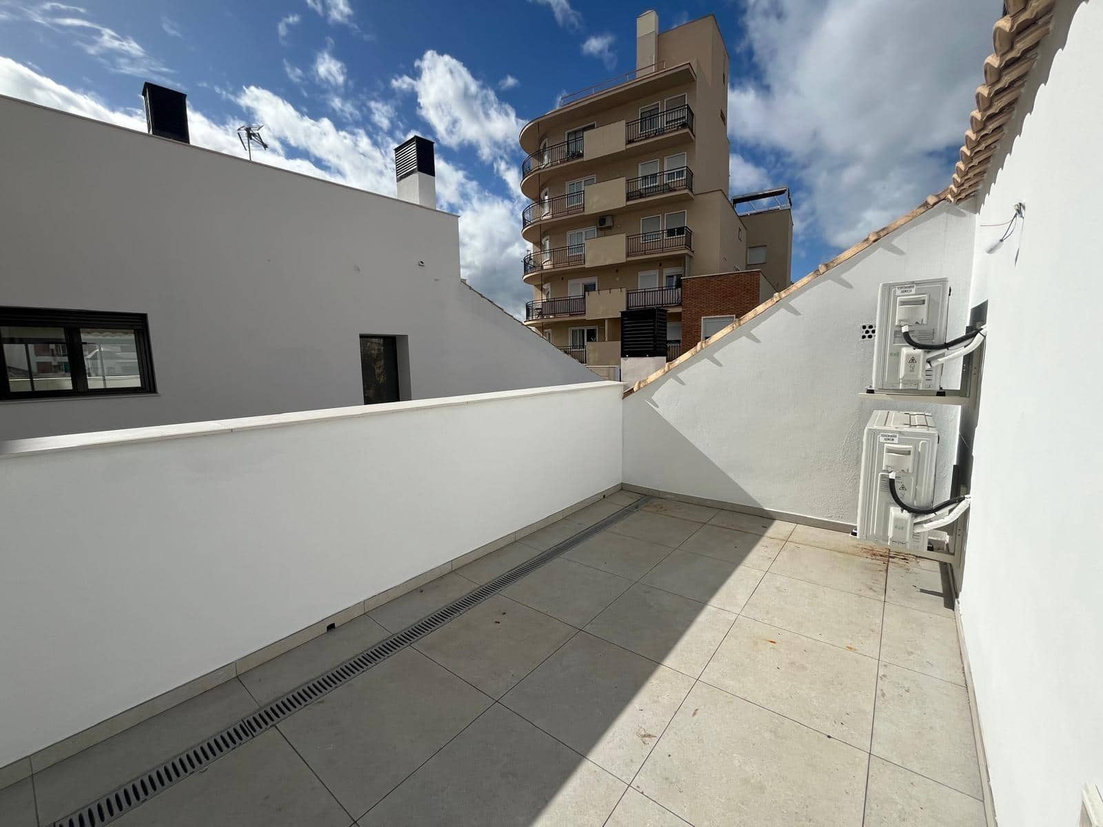 2 soverom Penthouse til salgs i Malaga by - € 364 000 (Ref: 9385480)