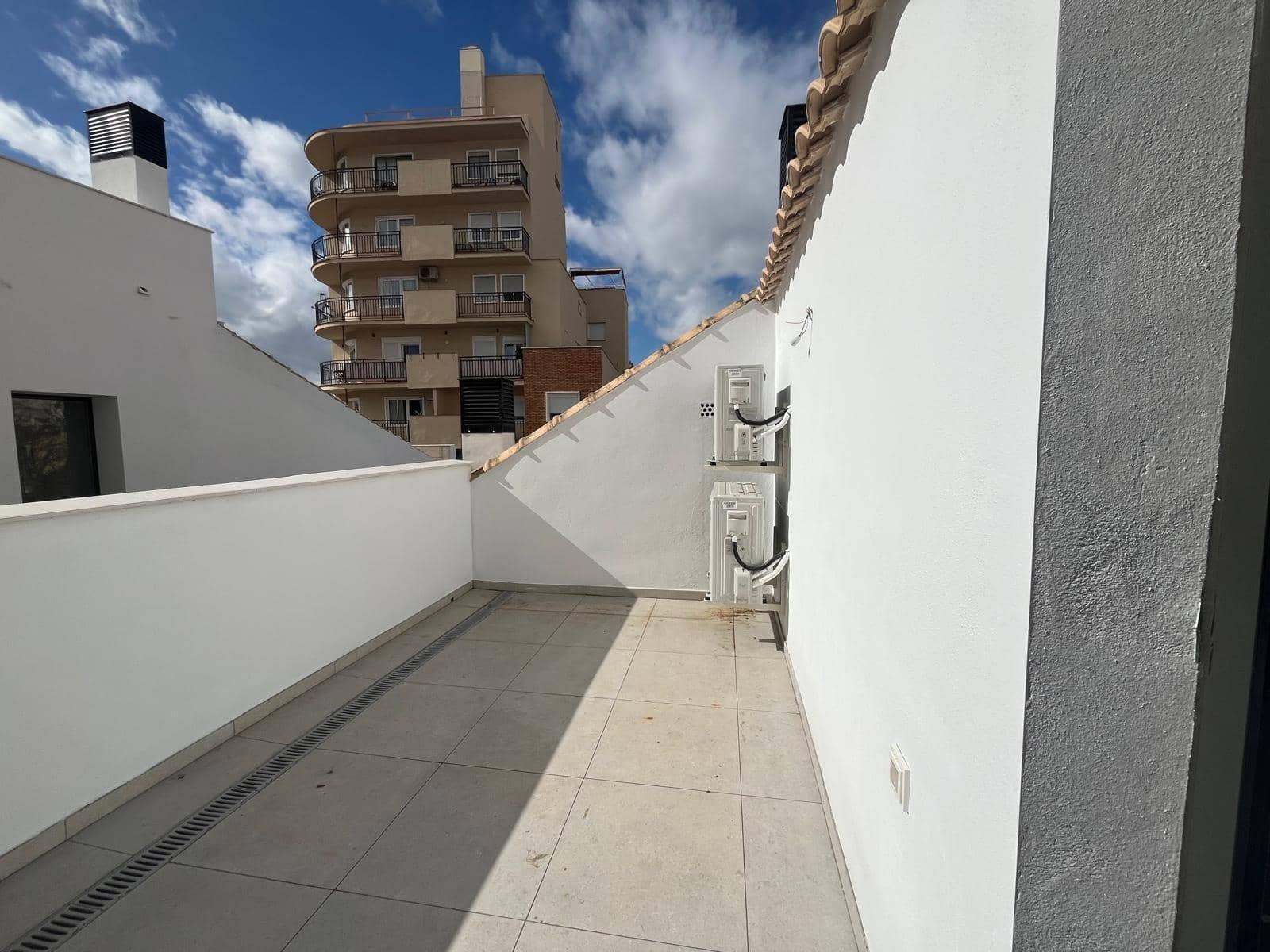 2 soverom Penthouse til salgs i Malaga by - € 364 000 (Ref: 9385480)