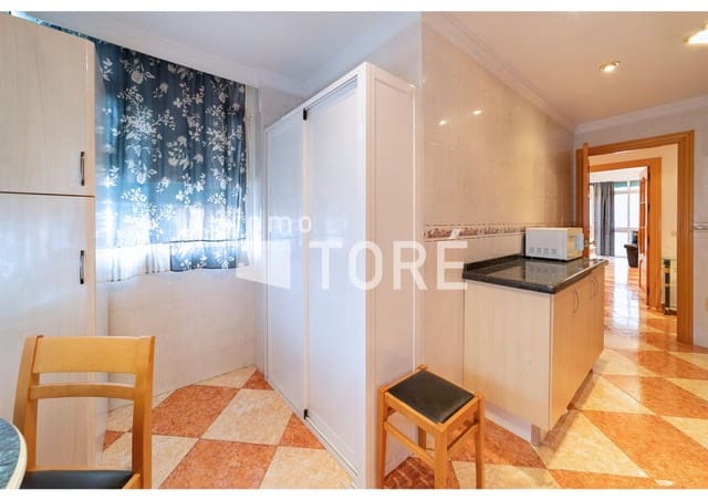 3 soverom Leilighet til salgs i Cruz de Humilladero, Málaga by - € 285 000 (Ref: 9401507)