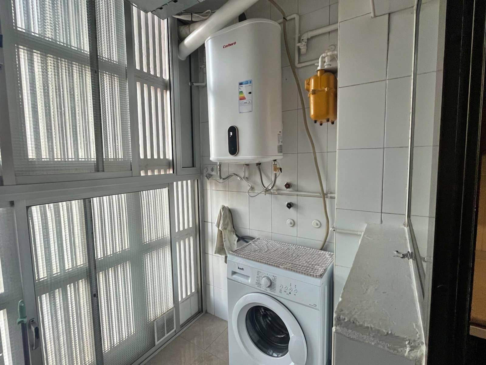 5 sypialnia Mieszkanie do wynajęcia w Miasto Malaga - 2 000 € (Ref: 9411185)