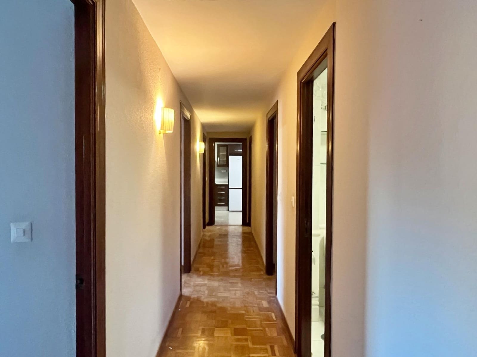 5 sypialnia Mieszkanie do wynajęcia w Miasto Malaga - 2 000 € (Ref: 9411185)