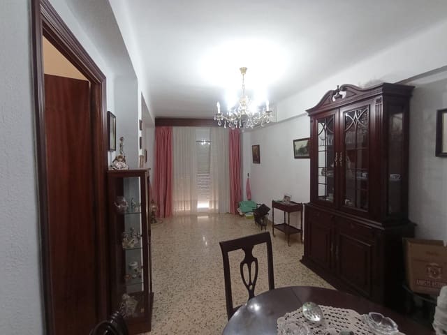 3 sypialnia Mieszkanie na sprzedaż w Cristo de la Epidemia, Miasto Málaga - 319 000 € (Ref: 9419589)