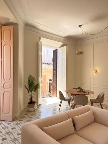 4 soverom Leilighet til salgs i Centro Historico, Málaga by - € 1 250 000 (Ref: 9431700)