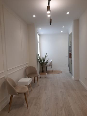 4 soverom Leilighet til salgs i Centro Historico, Málaga by - € 1 250 000 (Ref: 9431700)