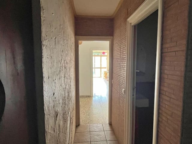 Piso de 3 habitaciones en Málaga ciudad en venta - 379.000 € (Ref: 9437588)