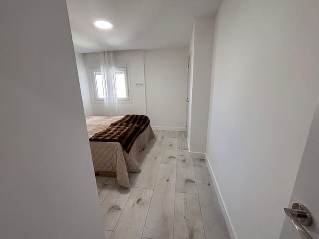 Piso de 2 habitaciones en Málaga ciudad en venta con garaje - 399.000 € (Ref: 9437589)