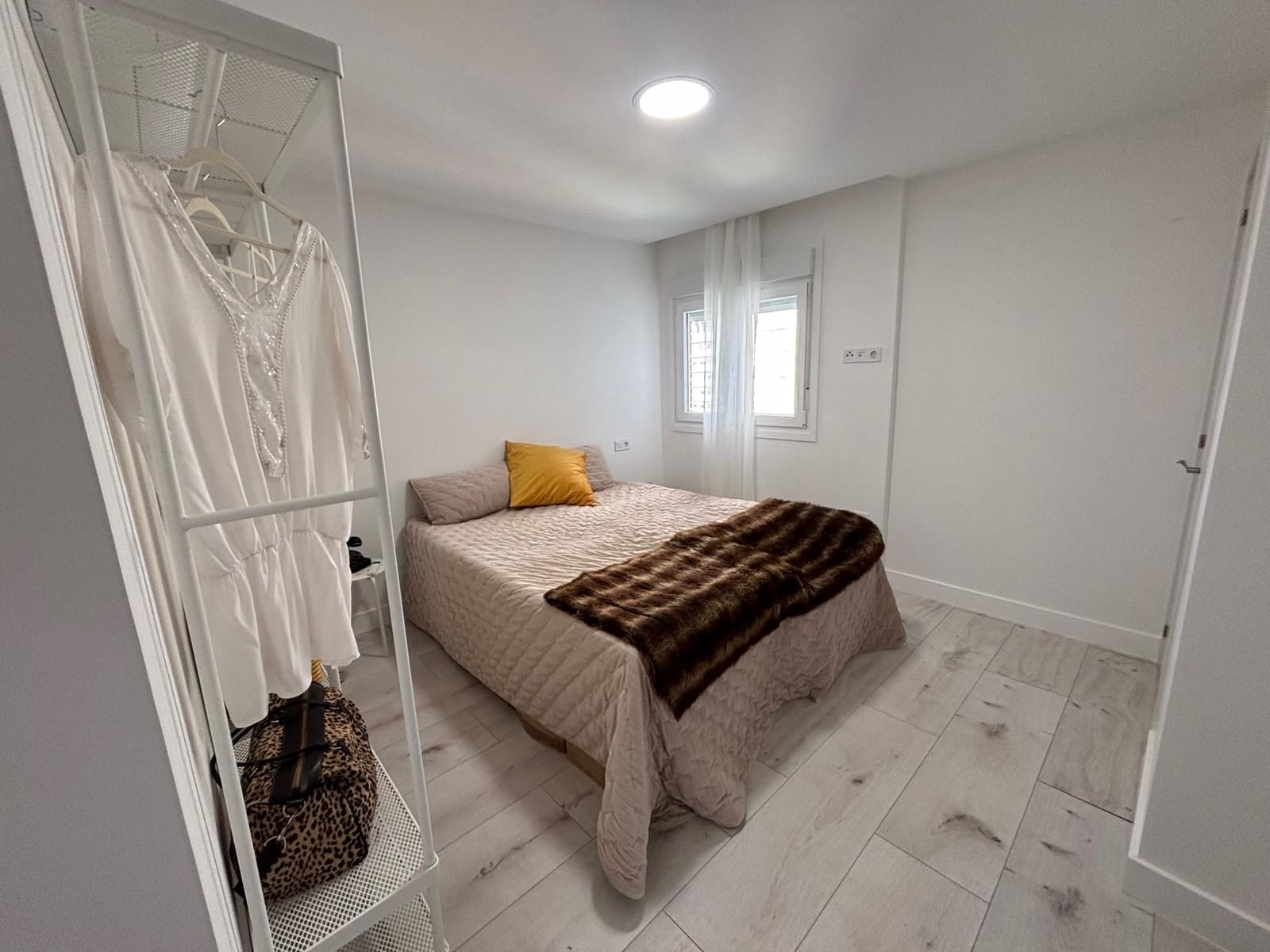 2 bedroom Flat for sale in Malaga city with garage - € 399,000 (Ref: 9437589)