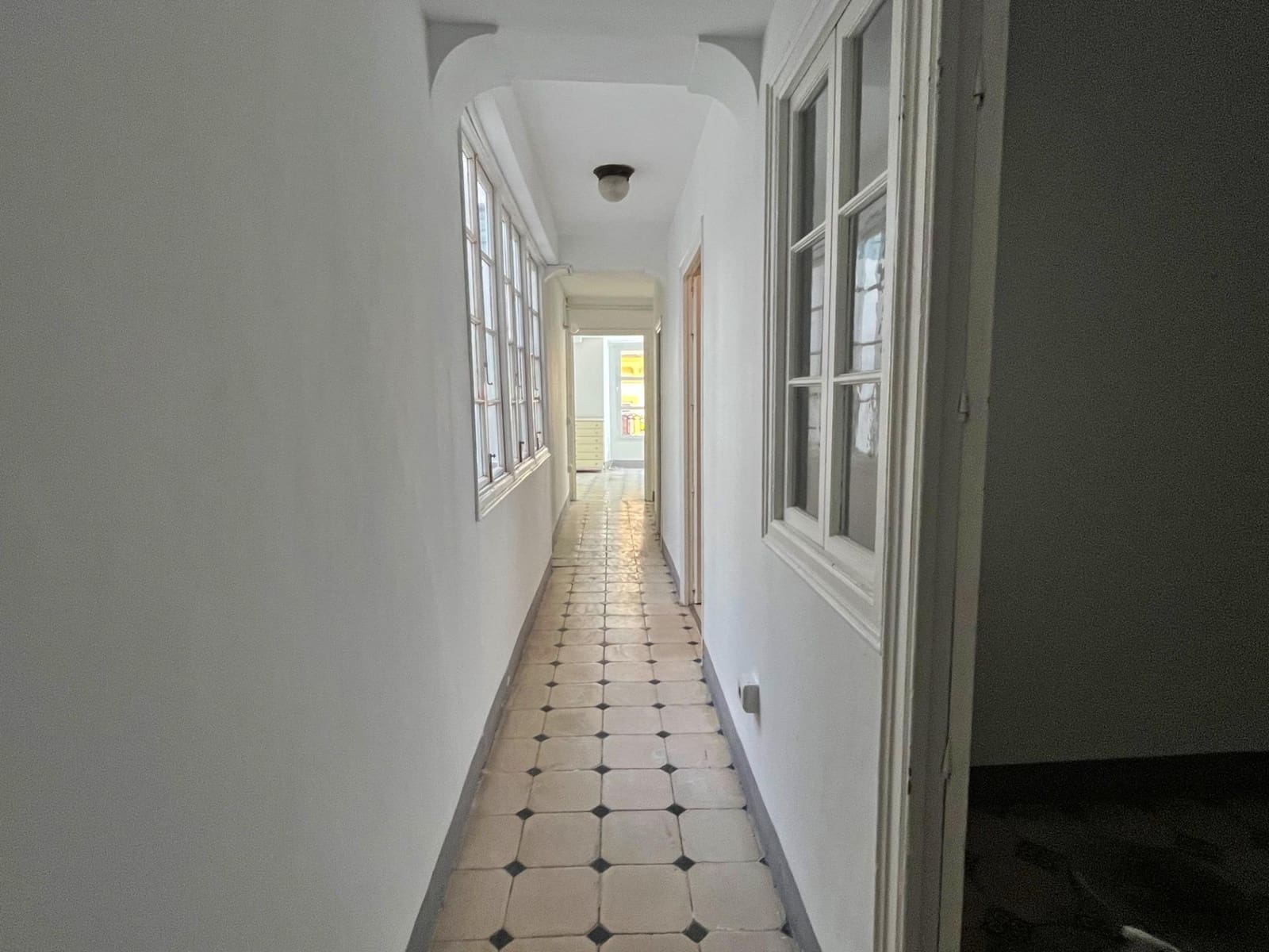 4 makuuhuone Asunto vuokrattavana paikassa Malaga kaupunki - 1 600 € (Ref: 9446607)