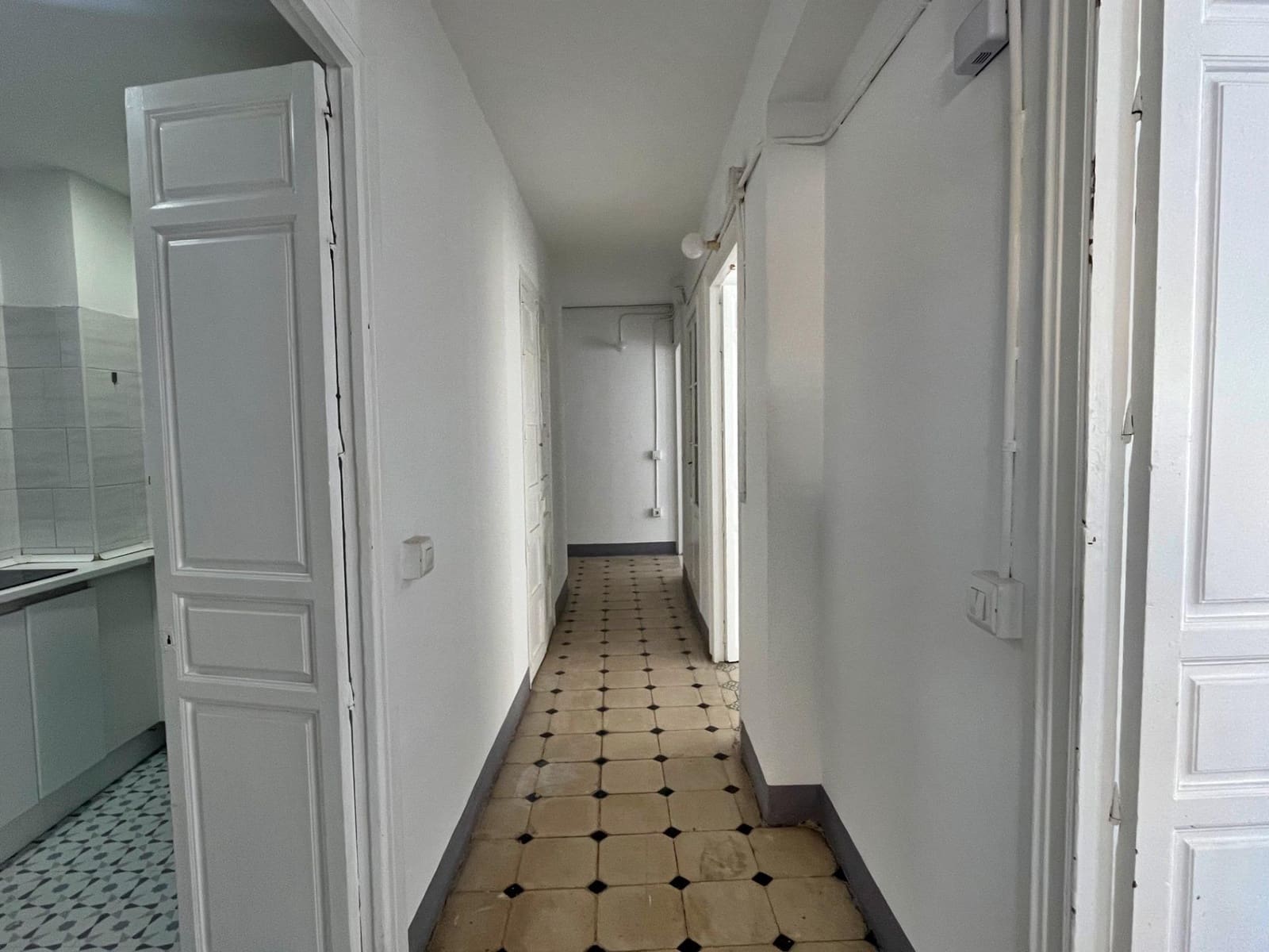 4 makuuhuone Asunto vuokrattavana paikassa Malaga kaupunki - 1 600 € (Ref: 9446607)