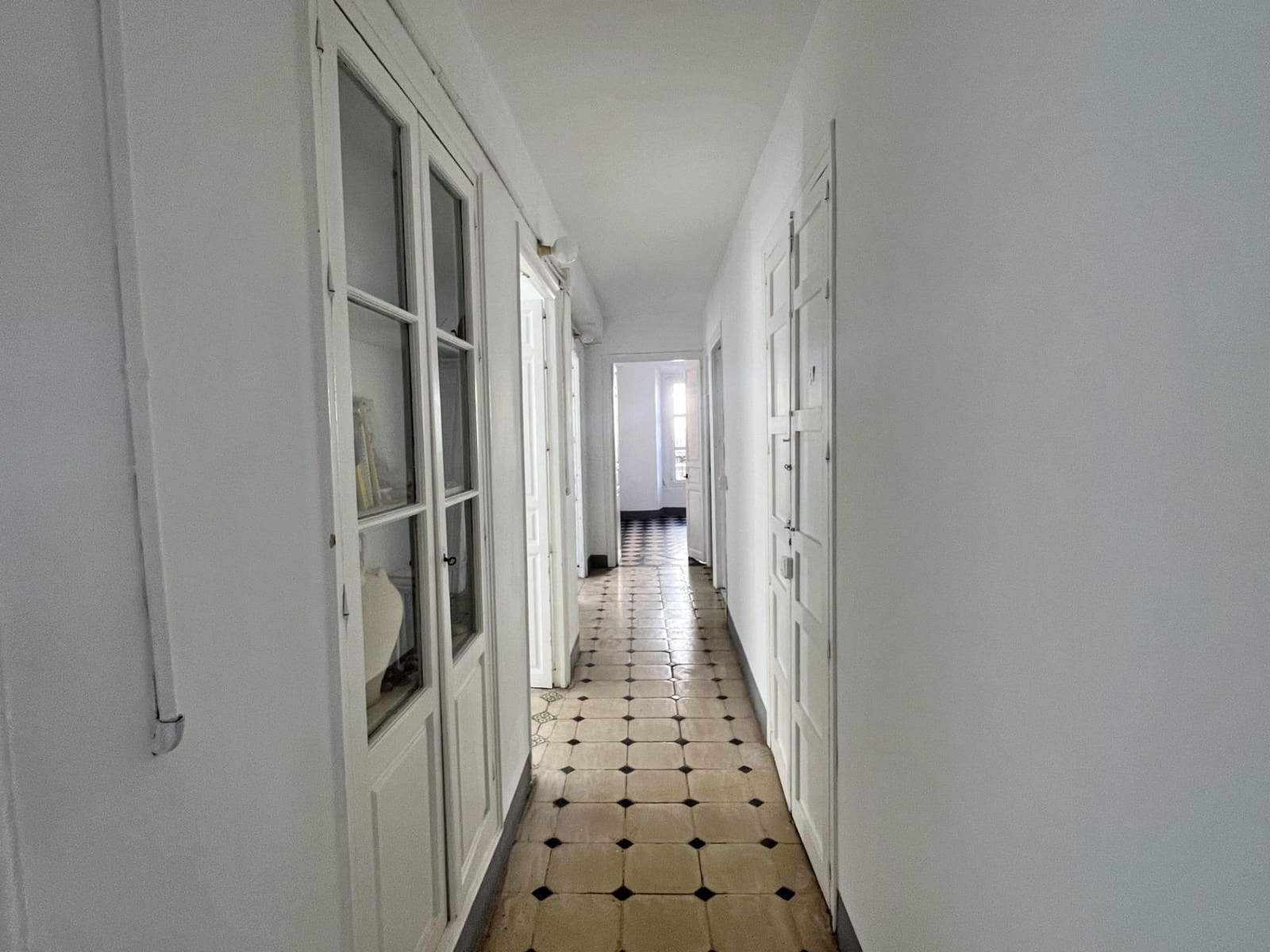 4 makuuhuone Asunto vuokrattavana paikassa Malaga kaupunki - 1 600 € (Ref: 9446607)