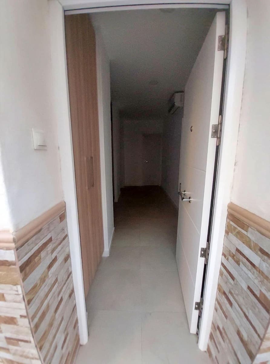 2 Zimmer Wohnung zu verkaufen in Malaga Stadt - 205.000 € (Ref: 9449583)