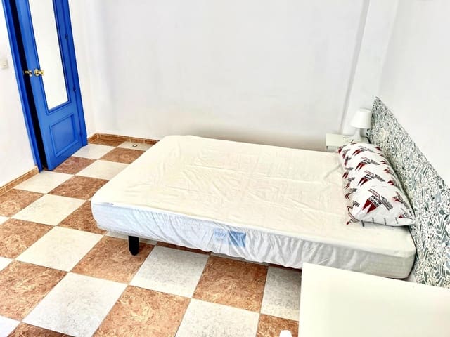 6 camera da letto Appartamento in vendita in Cruz de Humilladero, Malaga città - 400.000 € (Rif: 9468671)