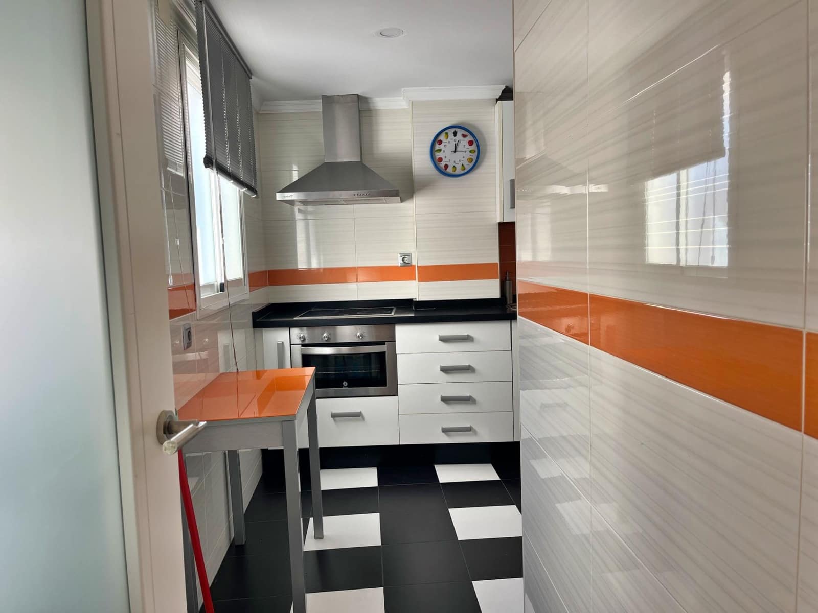 2 soveværelse Lejlighed til leje i Malaga by - € 1.200 (Ref: 9482123)