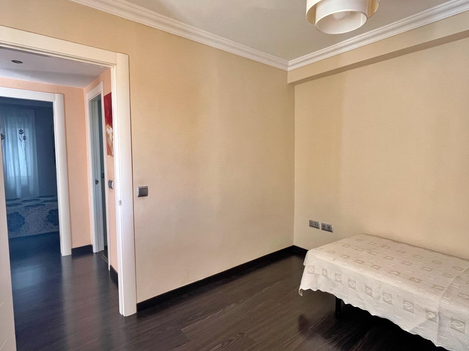 2 soveværelse Lejlighed til leje i Malaga by - € 1.200 (Ref: 9482123)