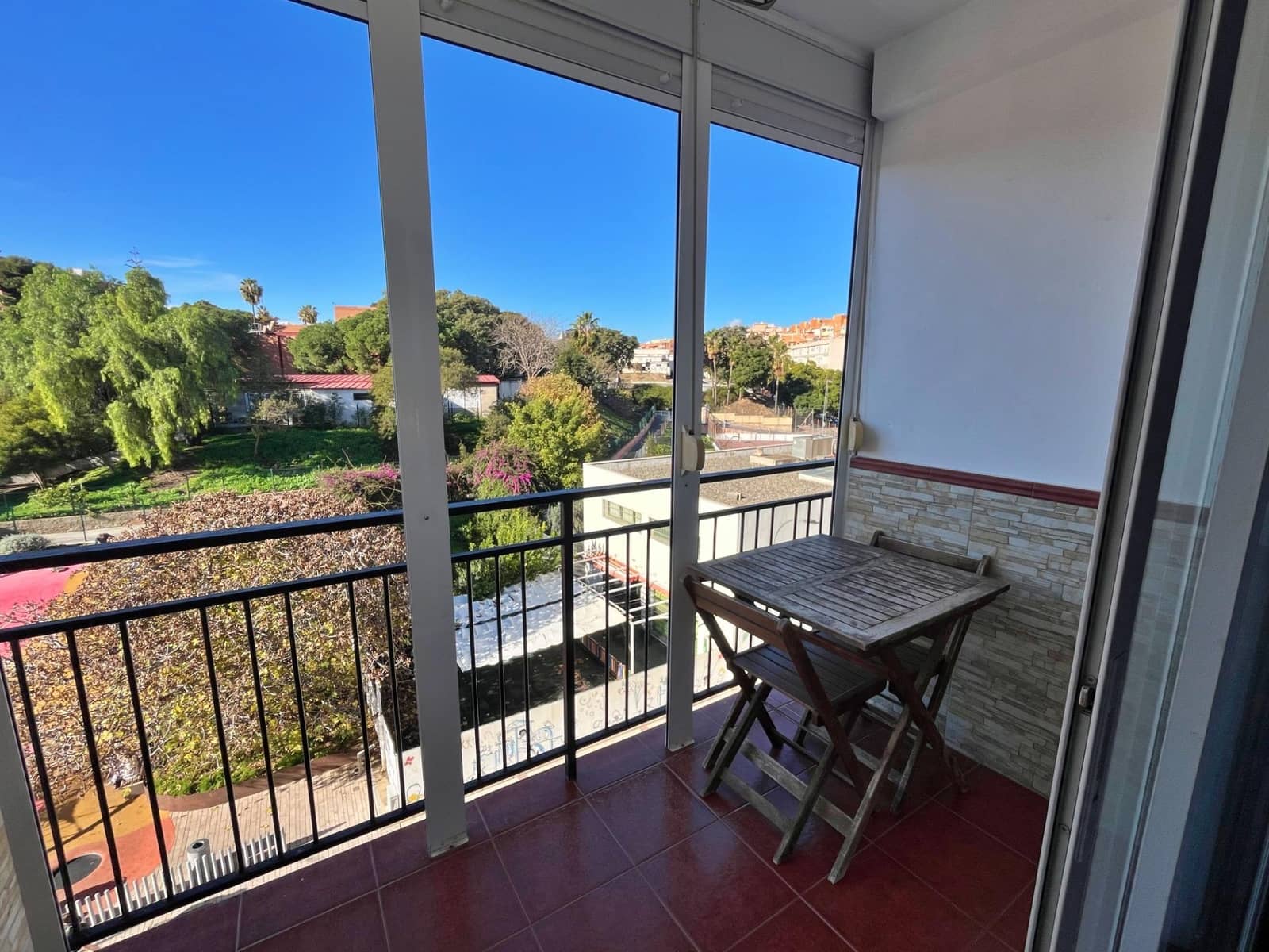 2 soveværelse Lejlighed til leje i Malaga by - € 1.200 (Ref: 9482123)