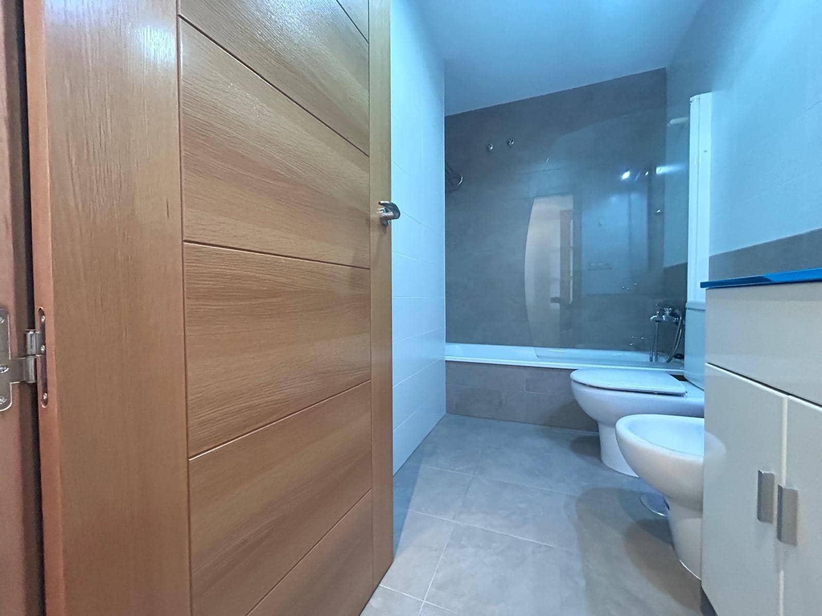 2 makuuhuone Asunto vuokrattavana paikassa Malaga kaupunki mukana 
autotalli - 1 100 € (Ref: 9485323)