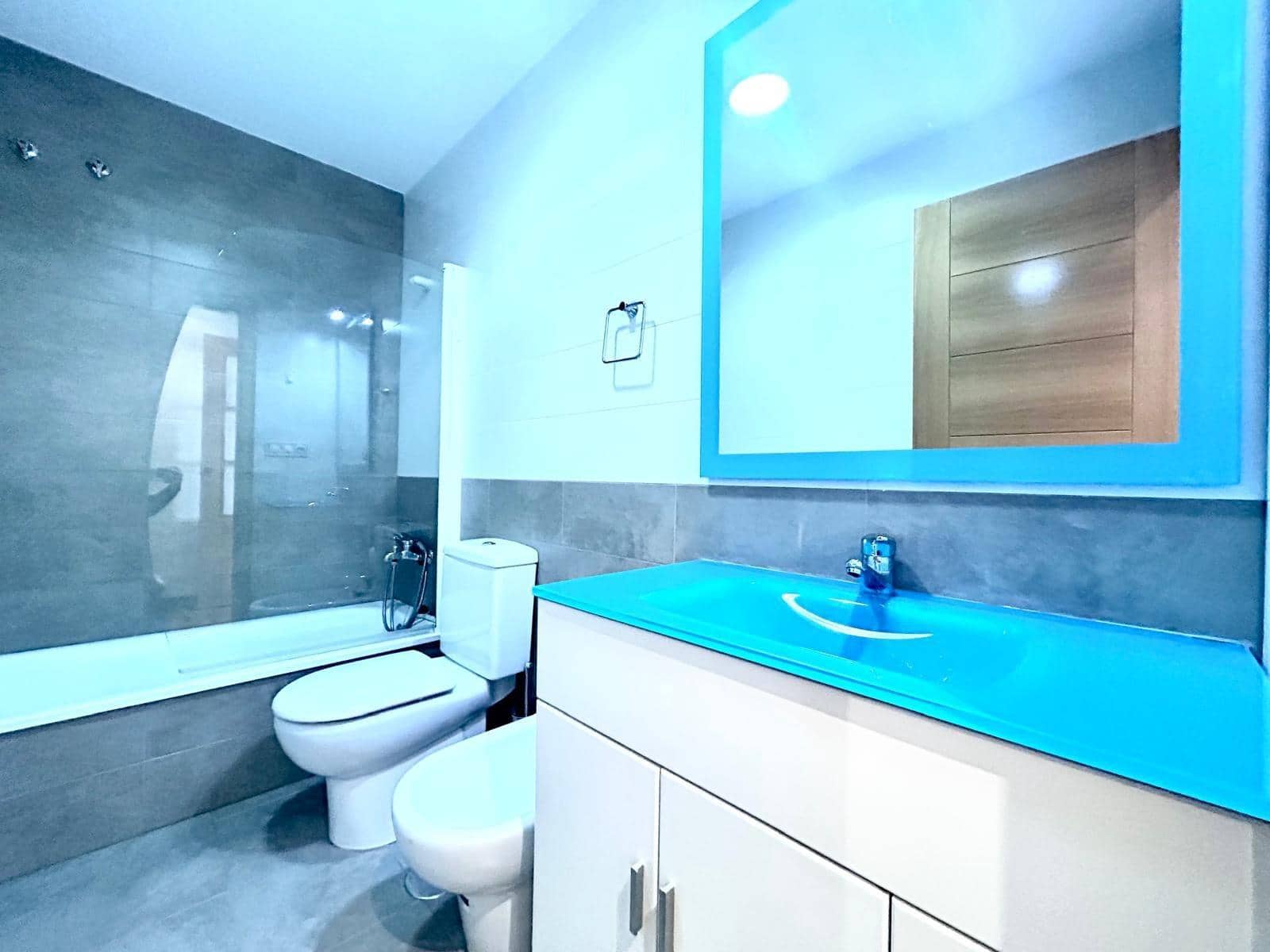 2 makuuhuone Asunto vuokrattavana paikassa Malaga kaupunki mukana 
autotalli - 1 100 € (Ref: 9485323)