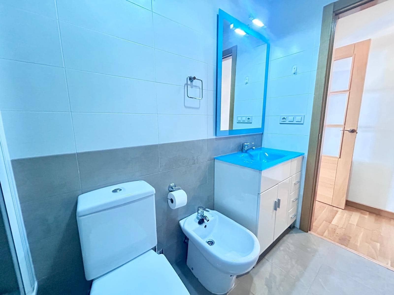 2 makuuhuone Asunto vuokrattavana paikassa Malaga kaupunki mukana 
autotalli - 1 100 € (Ref: 9485323)