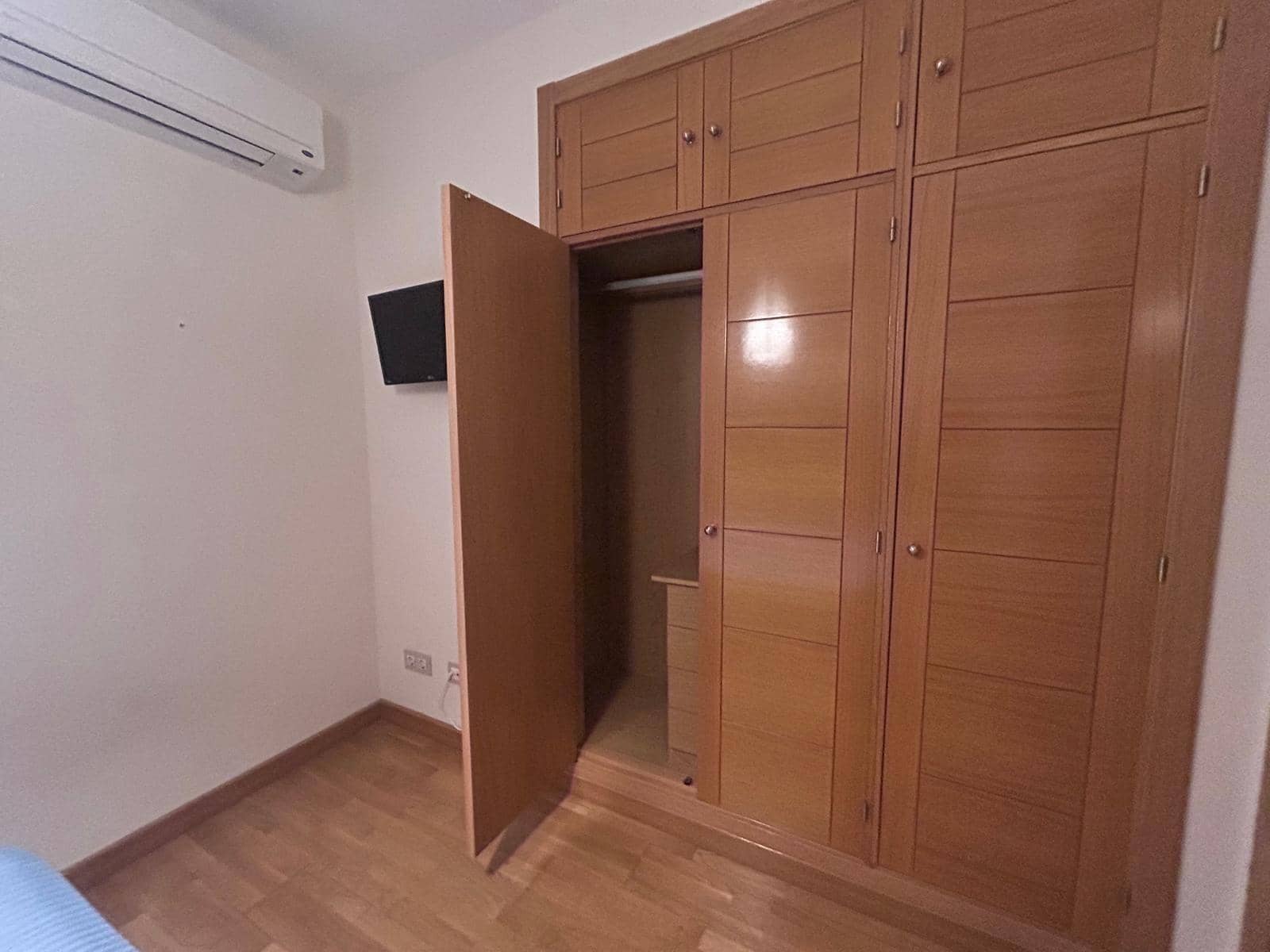 2 makuuhuone Asunto vuokrattavana paikassa Malaga kaupunki mukana 
autotalli - 1 100 € (Ref: 9485323)