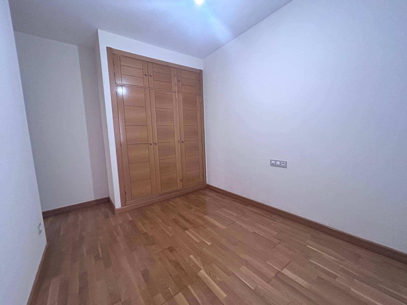 2 makuuhuone Asunto vuokrattavana paikassa Malaga kaupunki mukana 
autotalli - 1 100 € (Ref: 9485323)