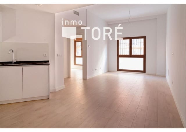 1 sypialnia Apartament na sprzedaż w Centro Historico, Miasto Málaga z garażem - 320 000 € (Ref: 9502585)