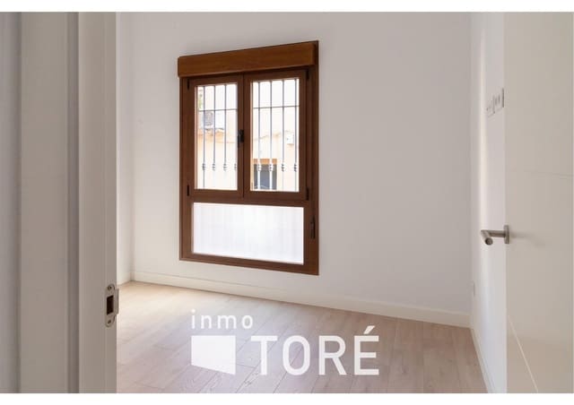 1 sypialnia Apartament na sprzedaż w Centro Historico, Miasto Málaga z garażem - 320 000 € (Ref: 9502585)