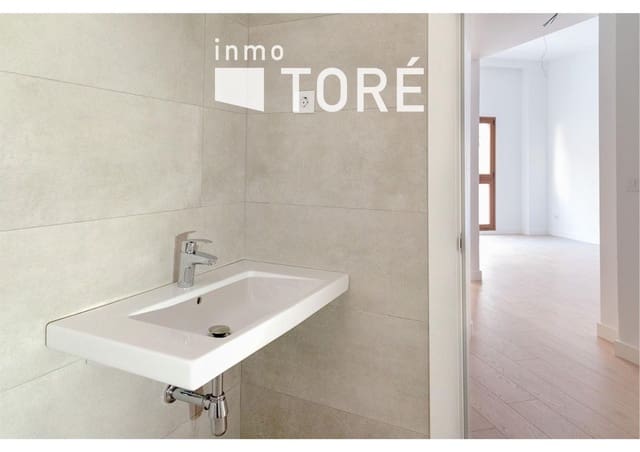 1 sypialnia Apartament na sprzedaż w Centro Historico, Miasto Málaga z garażem - 320 000 € (Ref: 9502585)