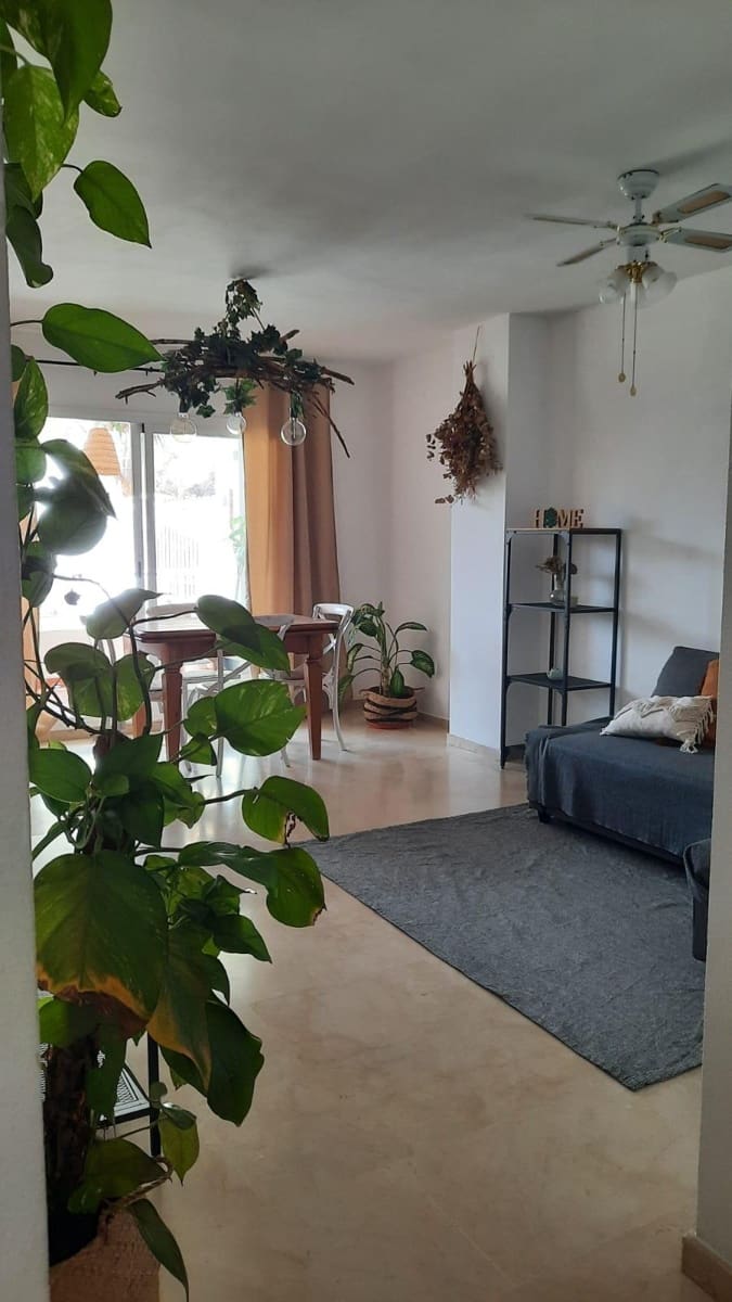 2 soverom Leilighet til salgs i Anoreta med svømmebasseng - € 289 000 (Ref: 9502586)