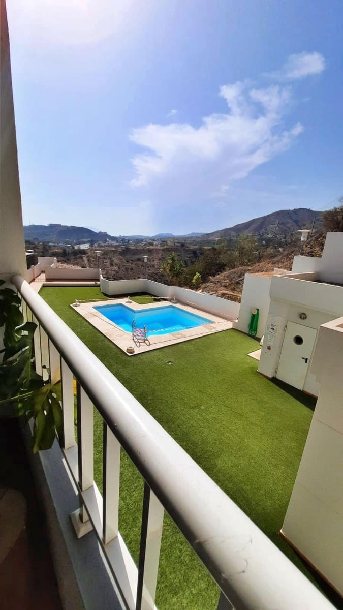 2 soverom Leilighet til salgs i Anoreta med svømmebasseng - € 289 000 (Ref: 9502586)