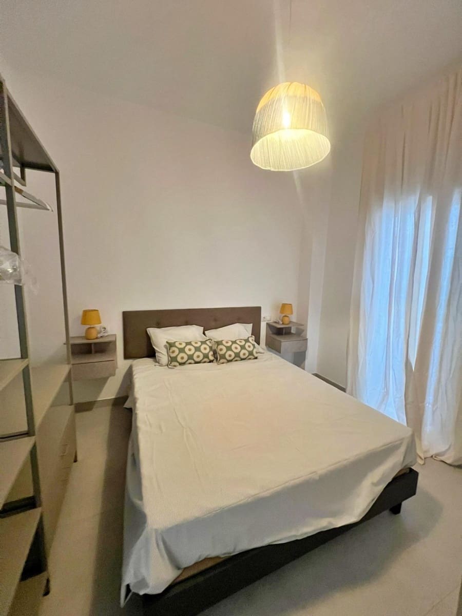 Piso de 2 habitaciones en Málaga ciudad en venta - 225.000 € (Ref: 9524483)