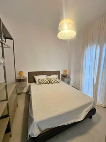 2 soveværelse Lejlighed til salg i Málaga by - € 225.000 (Ref: 9524483)