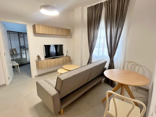 2 soveværelse Lejlighed til salg i Málaga by - € 225.000 (Ref: 9524483)