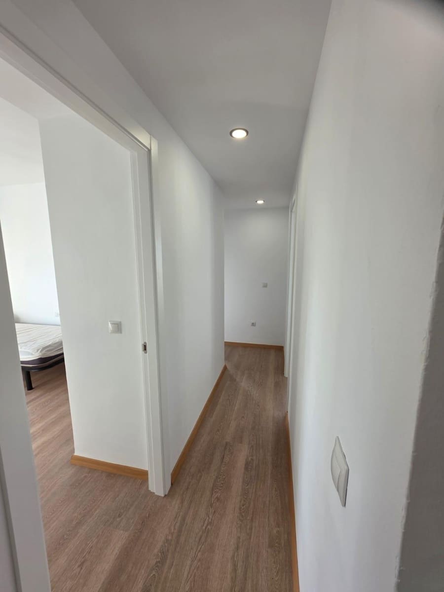 4 soverom Leilighet til leie i La Cala del Moral med svømmebasseng - € 1 600 (Ref: 9543818)