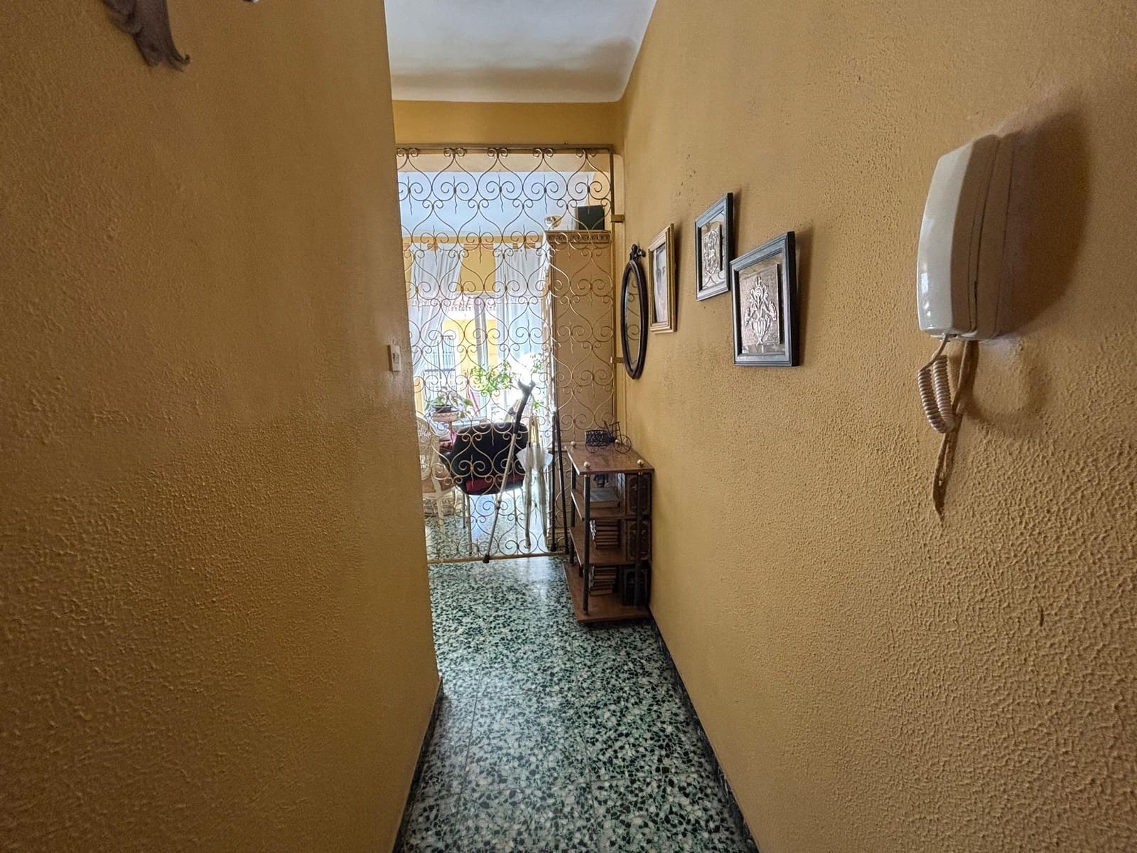 Piso de 3 habitaciones en Málaga ciudad en venta - 350.000 € (Ref: 9543819)