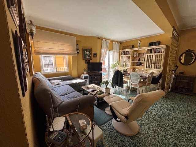 3 soveværelse Lejlighed til salg i Málaga by - € 350.000 (Ref: 9543819)