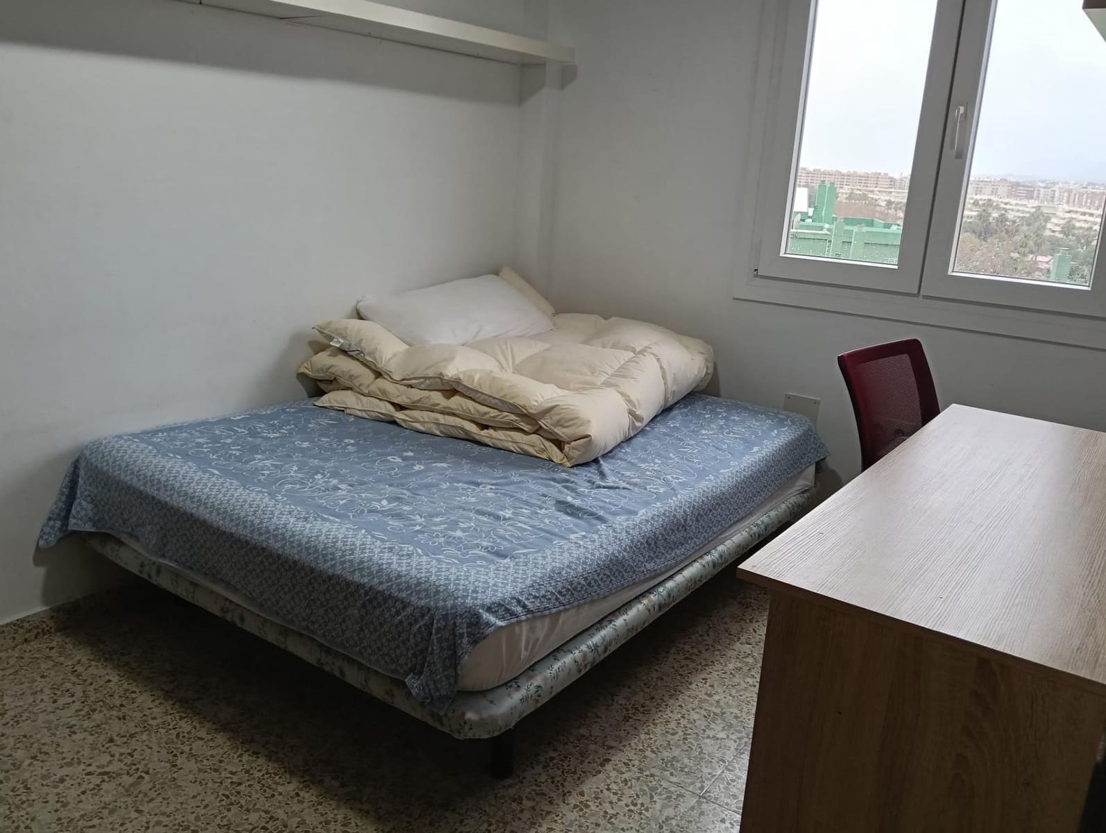 3 soveværelse Lejlighed til leje i Malaga by - € 1.300 (Ref: 9548413)