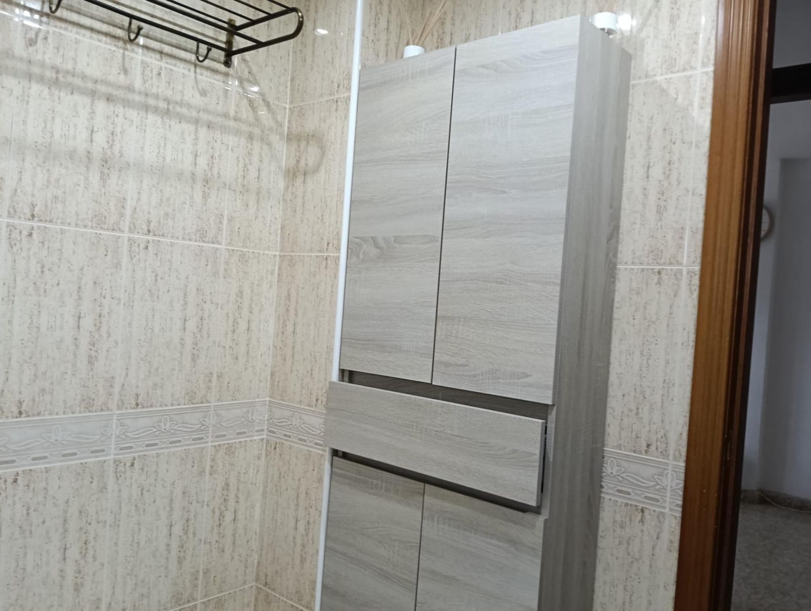 3 bedroom Flat for rent in Malaga city - € 1,300 (Ref: 9548413)