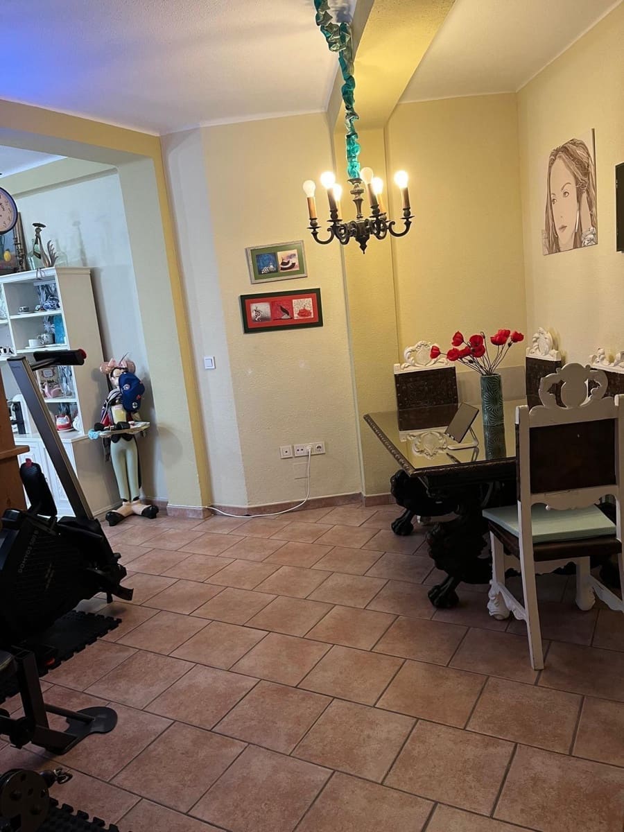 3 soveværelse Lejlighed til salg i Malaga by - € 610.000 (Ref: 9556051)