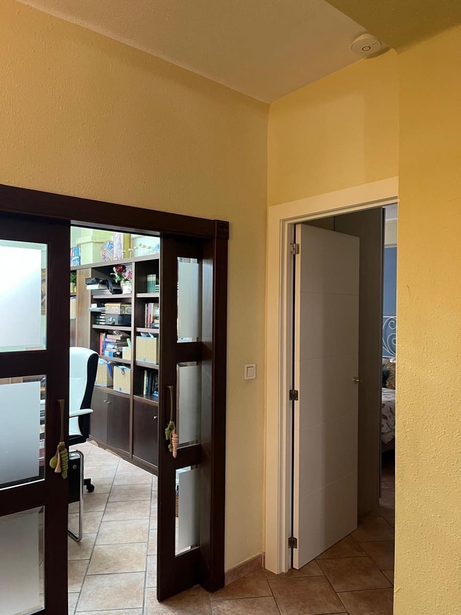 3 soveværelse Lejlighed til salg i Malaga by - € 610.000 (Ref: 9556051)